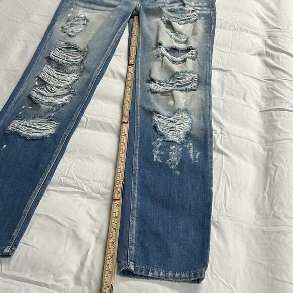 KanCan Estilo Mid Rise Destroyed Boyfriend Jeans Women’s Size 28 - Picture 7 of 10